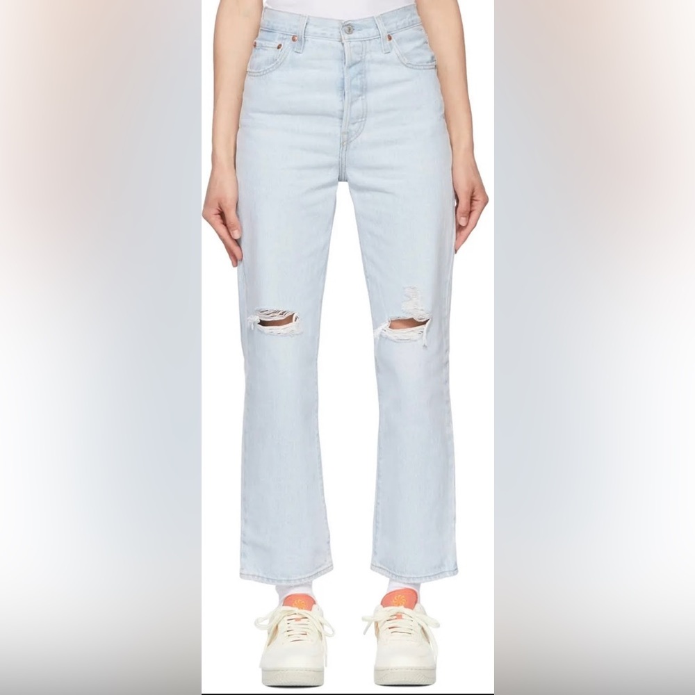 Levi’s Ribcage New with Tags! Size 24